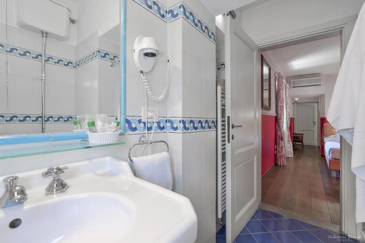 ** Alojamento de Acomodação e Pequeno-almoço Villa Ape Rosa Relais Florença Itália