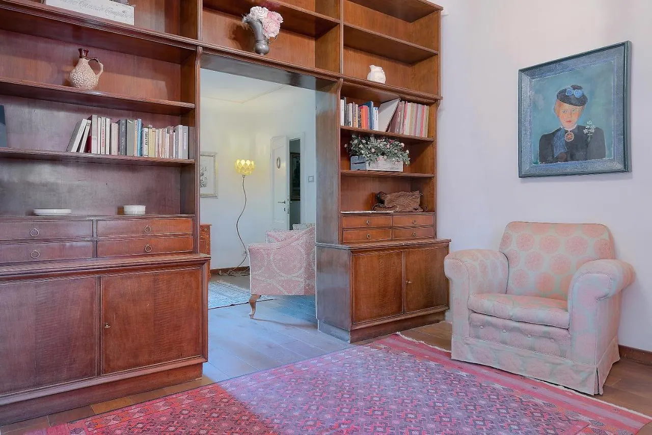 ** Alojamento de Acomodação e Pequeno-almoço Villa Ape Rosa Relais Florença Itália