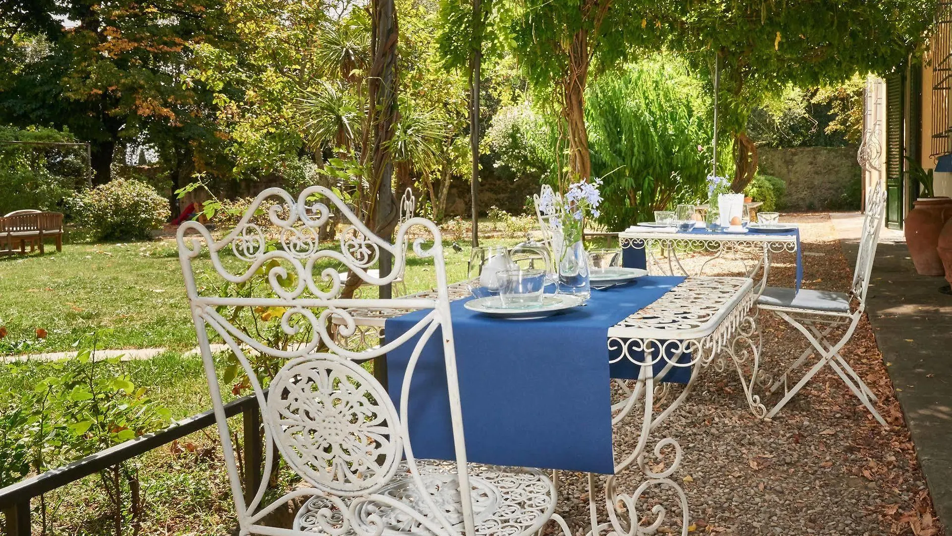 Villa Ape Rosa Relais Florença Alojamento de Acomodação e Pequeno-almoço