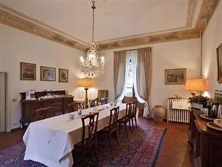 Villa Ape Rosa Relais Florença Alojamento de Acomodação e Pequeno-almoço