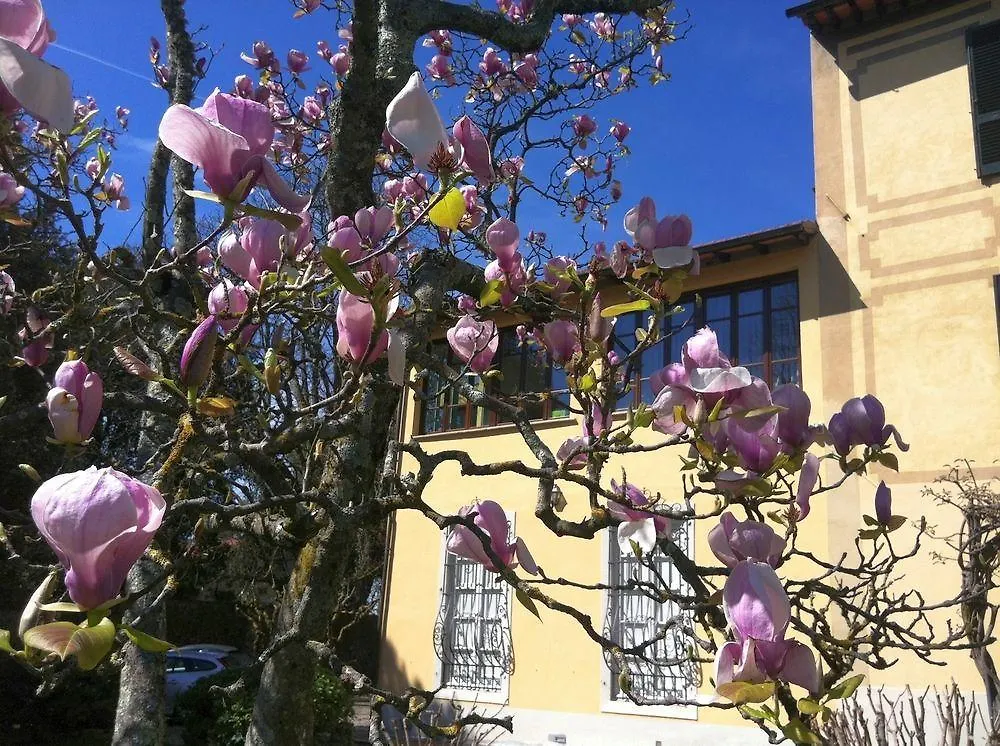 Villa Ape Rosa Relais Florens Bed & Breakfast